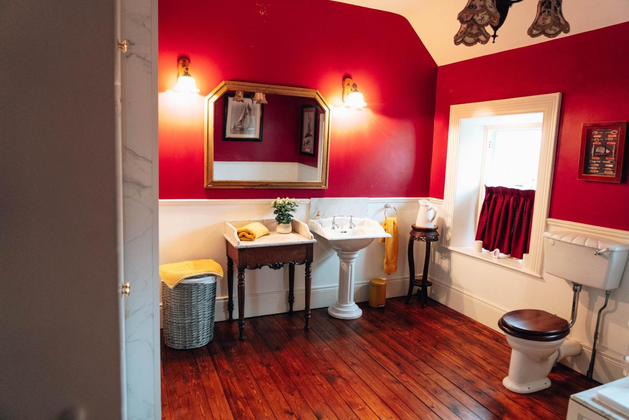 Luxury Accommodation In County Antrim With Riverside Hot Tub Kells Zewnętrze zdjęcie