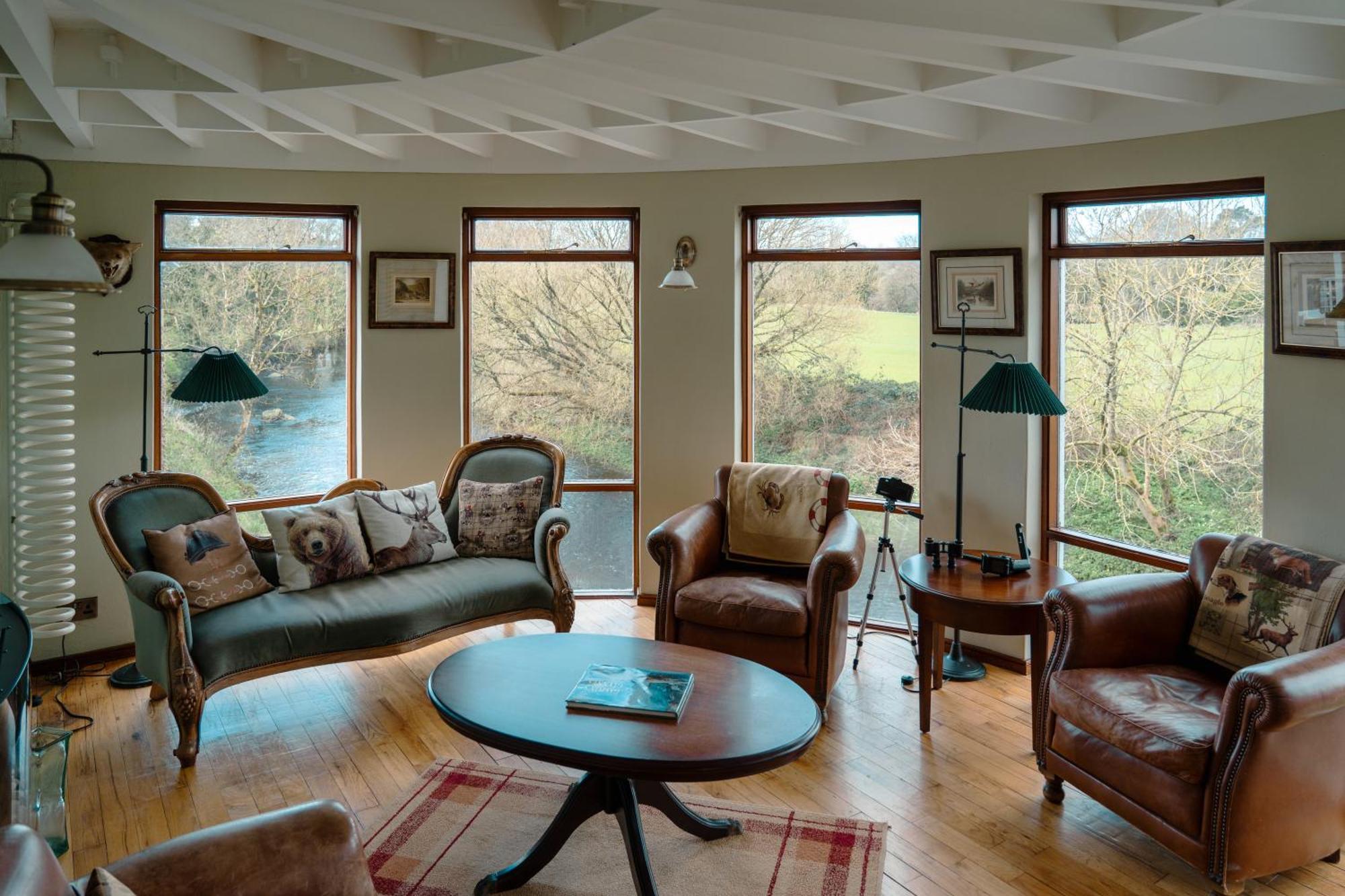Luxury Accommodation In County Antrim With Riverside Hot Tub Kells Zewnętrze zdjęcie