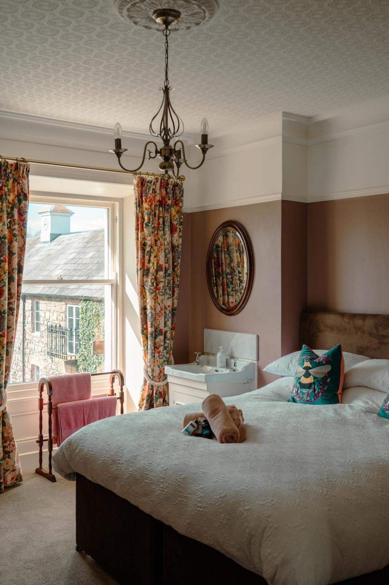 Luxury Accommodation In County Antrim With Riverside Hot Tub Kells Zewnętrze zdjęcie